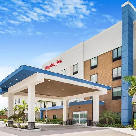 Hampton Inn Fort Myers Downtown-3